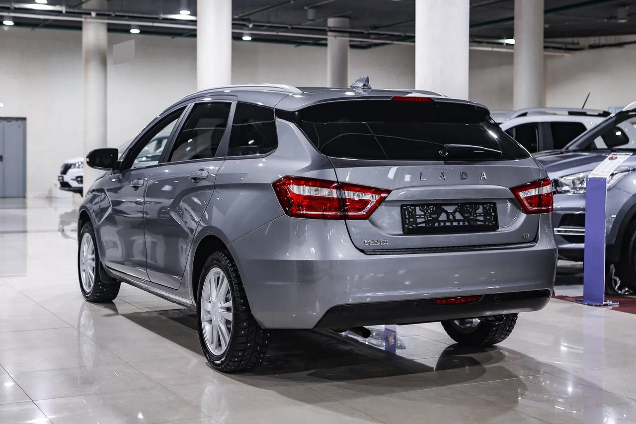 Купить Vesta с пробегом