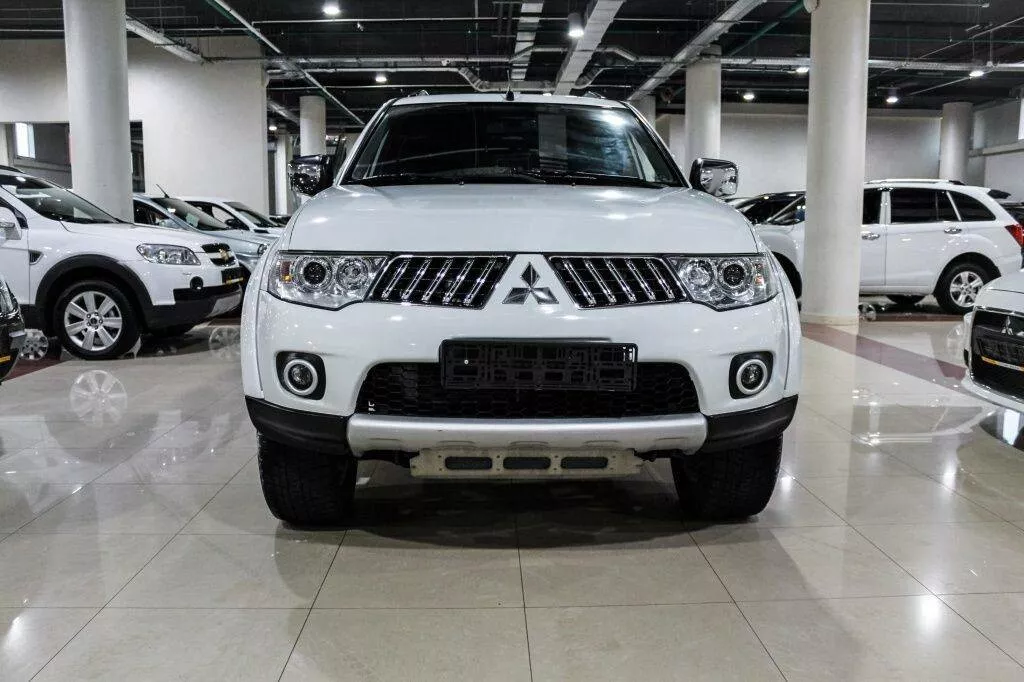 Купить Pajero Sport с пробегом