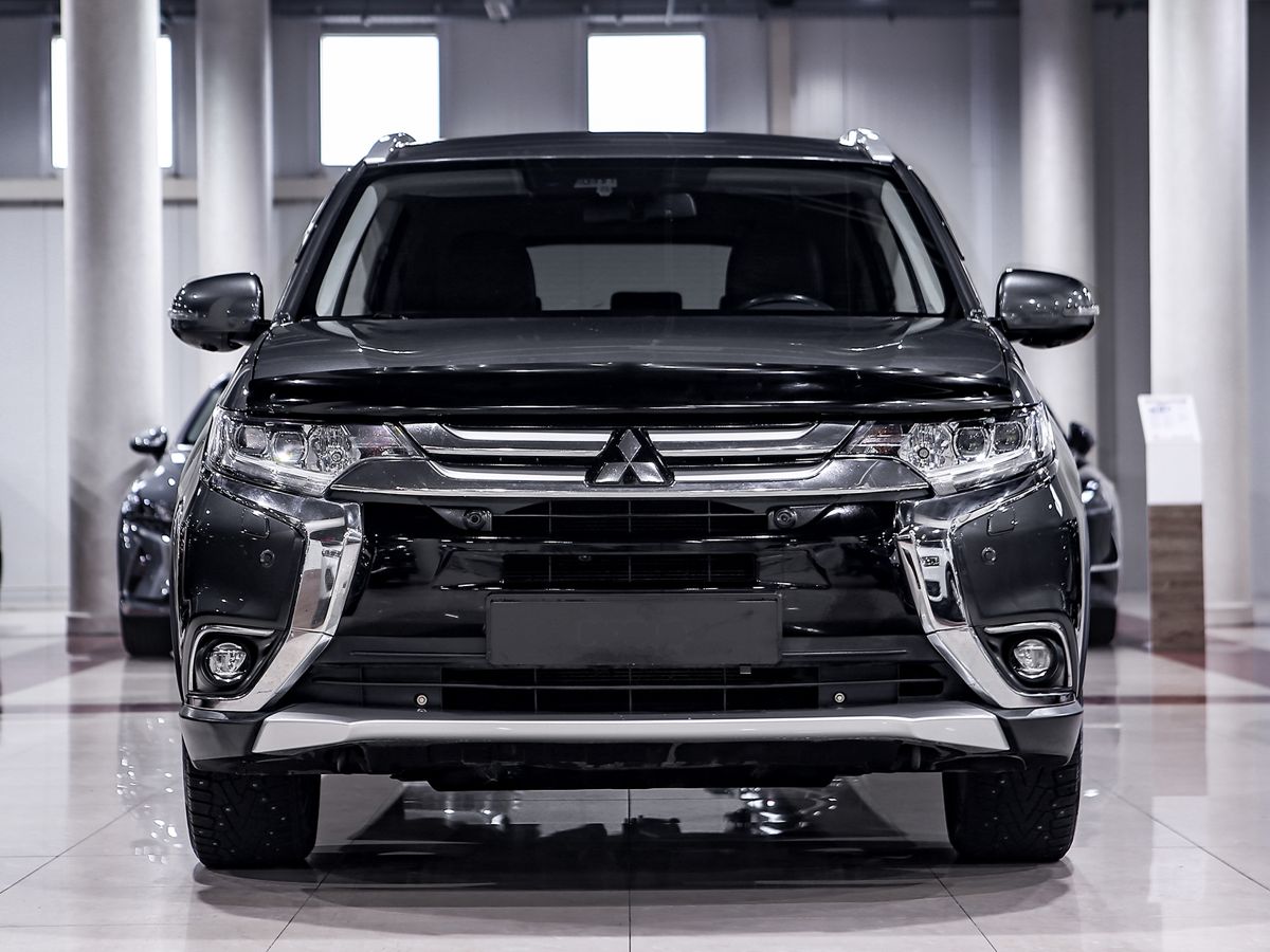 Купить Outlander с пробегом