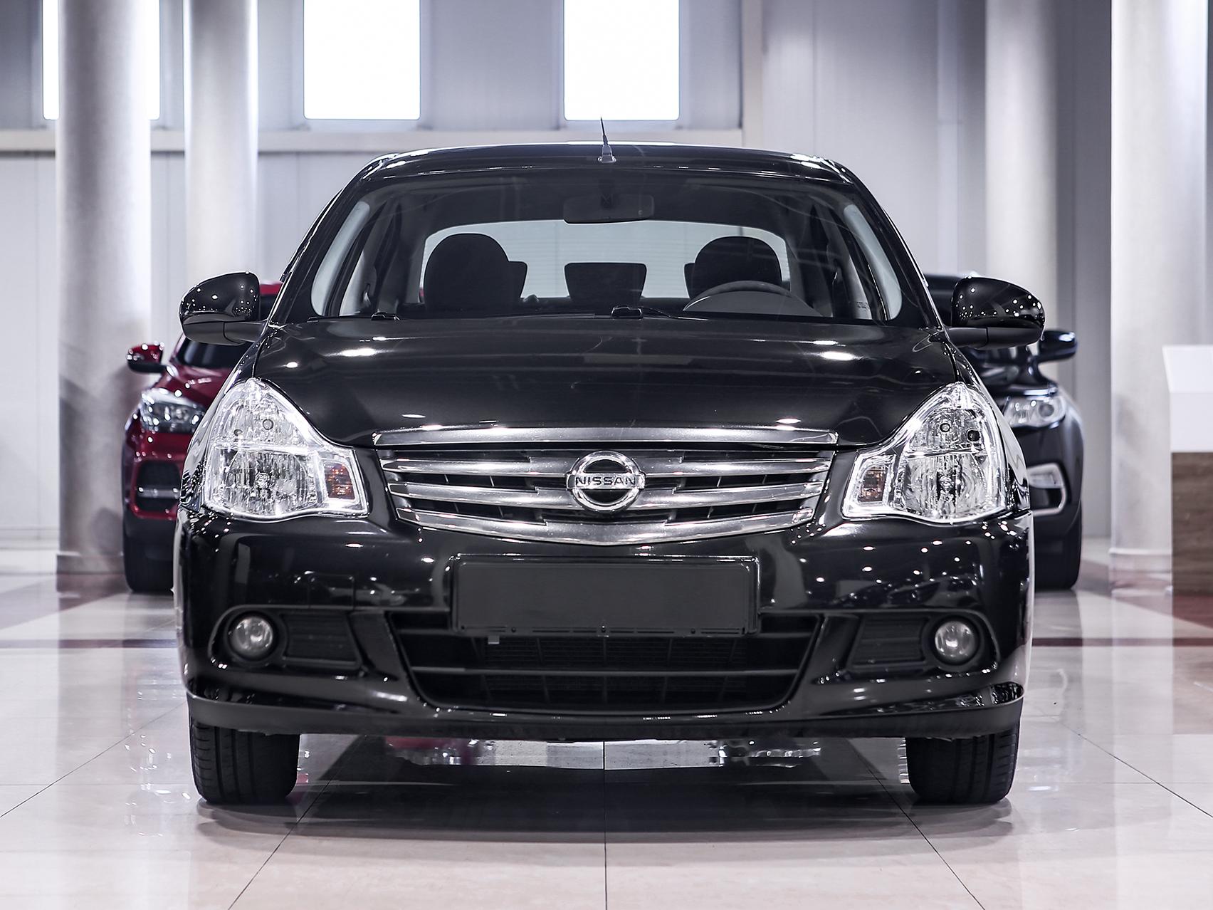 Купить Almera с пробегом