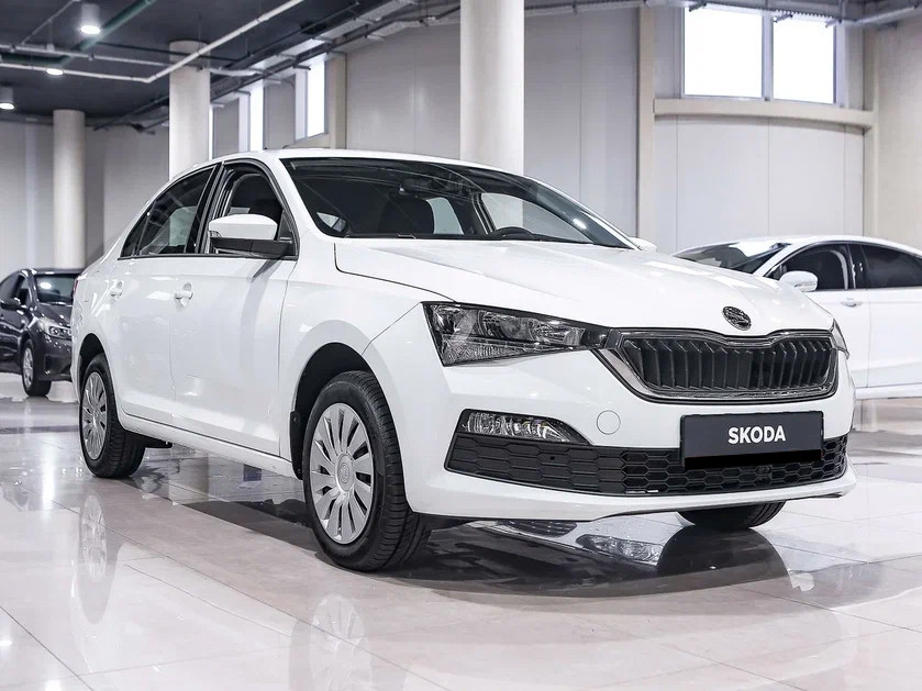 Купить Rapid с пробегом